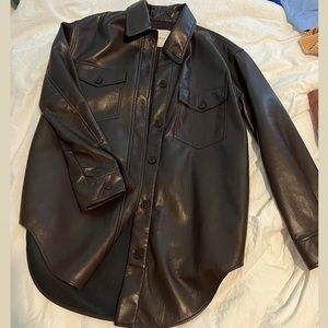 Aritzia Wilfred | The Ganna Shirt Jacket, Rich Mocha Brown color, Size XS